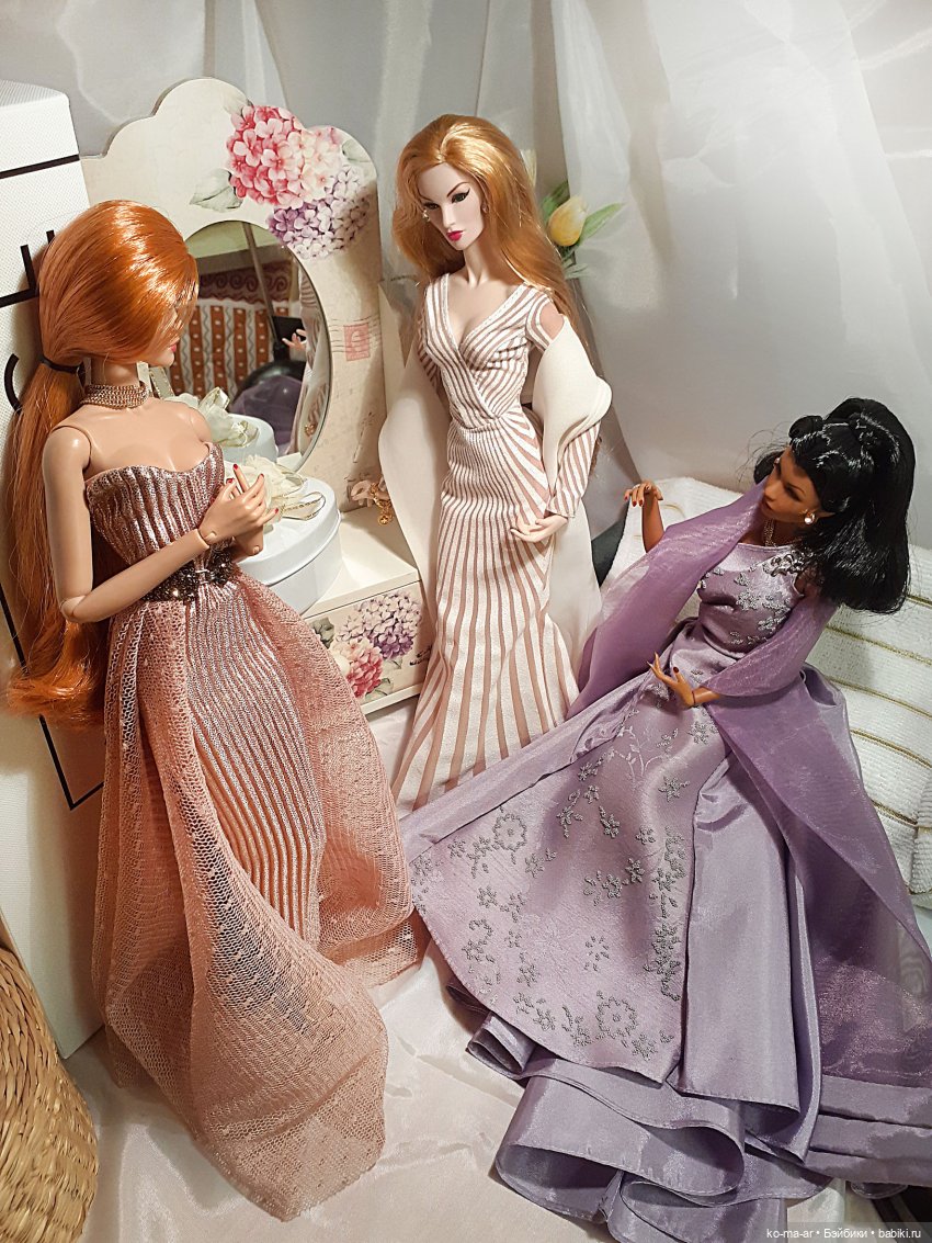 Как девушки собирались на бал