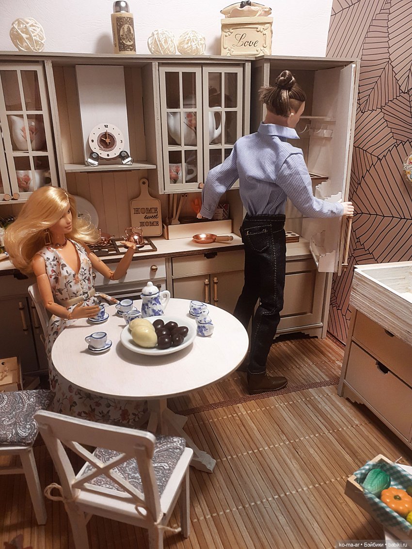 Румбокс продолжает работать. Кухня. И рассуждения для чего она нужна