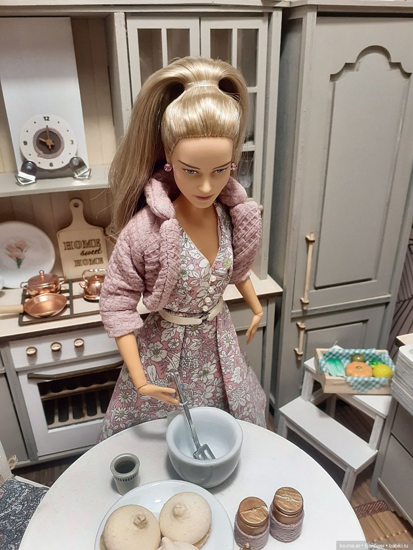 Я 2 года на Бэйбиках! Мастер-класс. Полина печет "Морковный пирог" (фото 2)