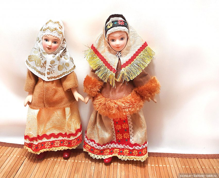 Деагостини куклы в костюмах. Куклы ДЕАГОСТИНИ В национальных костюмах. ДЕАГОСТИНИ куклы народные. Фарфоровые куклы в национальных костюмах. Куклы дамы эпохи в народных костюмах.