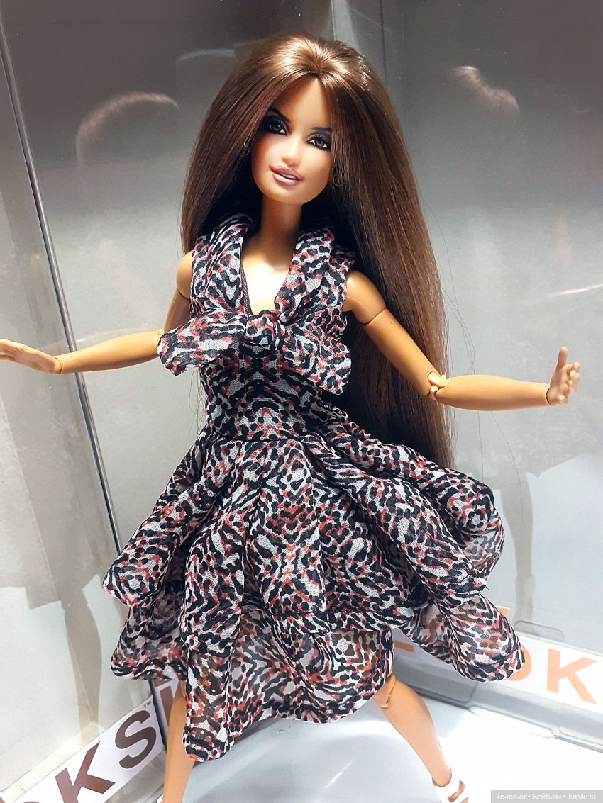 10 платьев по одной выкройке