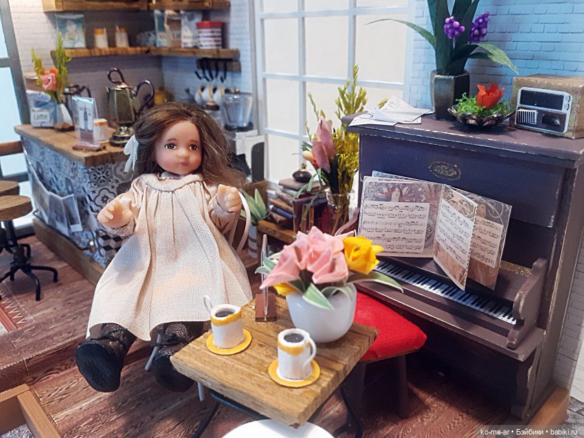 Маша открывает кафе — Домашние фото авторских кукол: личные коллекции