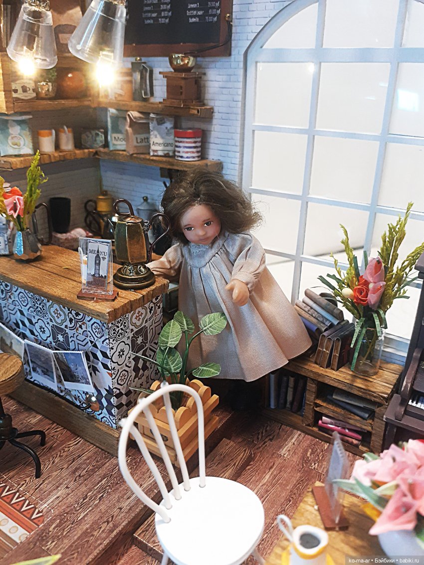 Маша открывает кафе — Домашние фото авторских кукол: личные коллекции