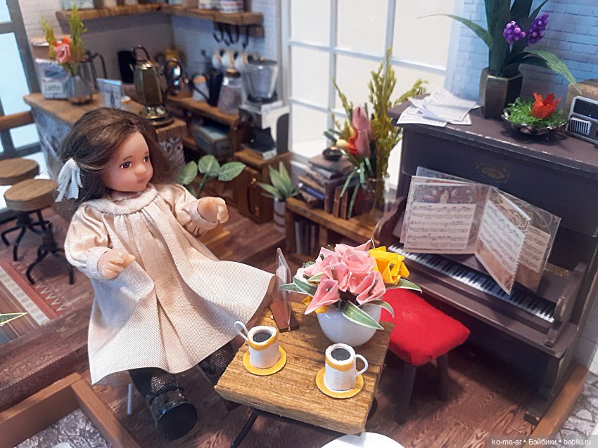 Маша открывает кафе — Домашние фото авторских кукол: личные коллекции