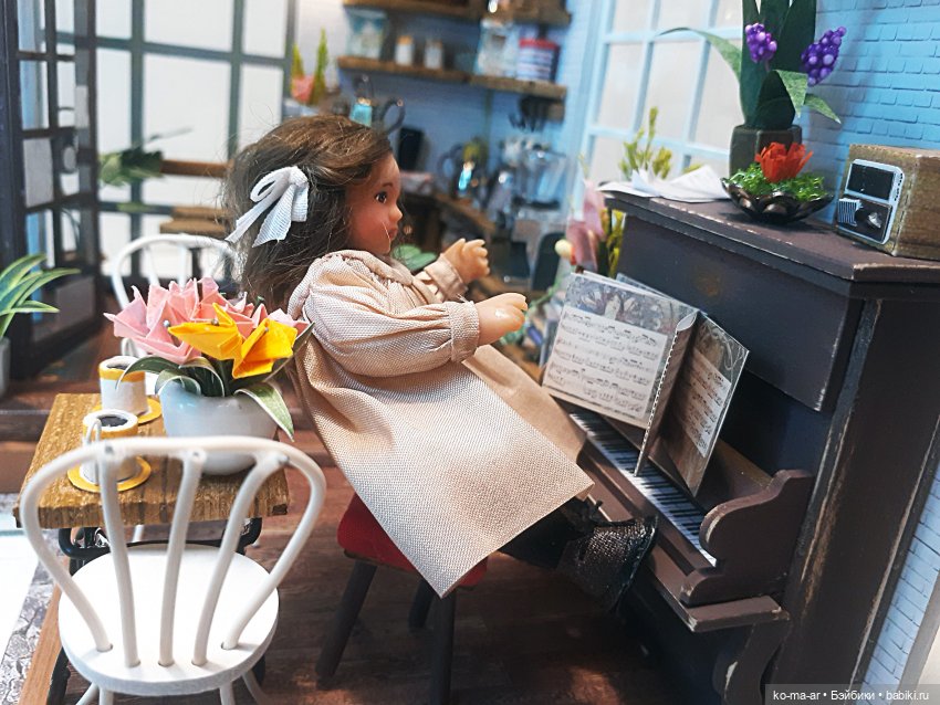 Маша открывает кафе — Домашние фото авторских кукол: личные коллекции