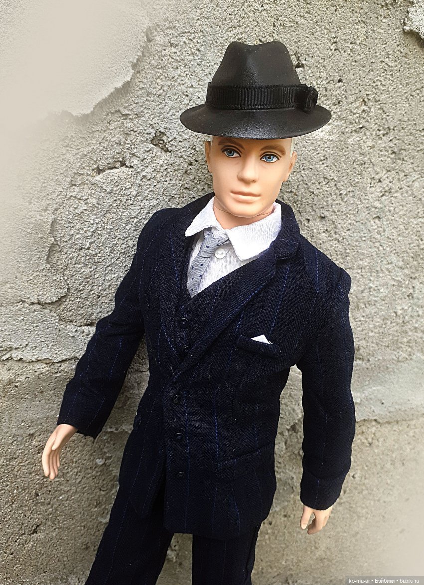 Silkstone Mad Men Roger Sterling. Распаковака и обзор (фото 3)