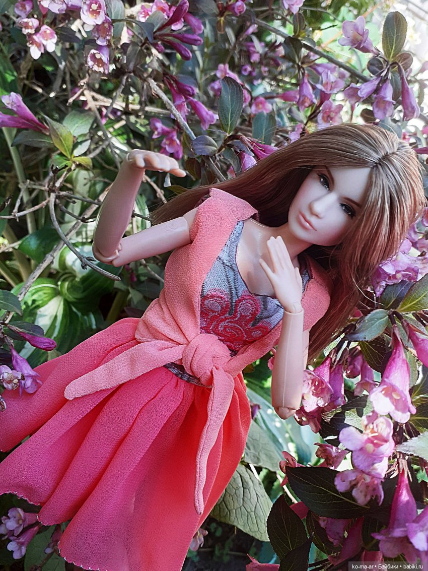 Дениза продолжает марафон весеннего цветения (фото 3)