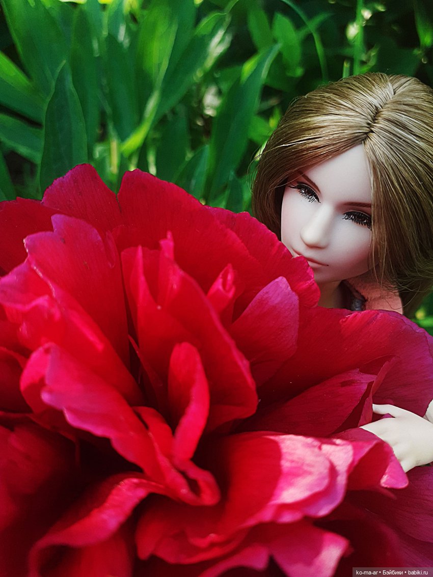 Дениза продолжает марафон весеннего цветения