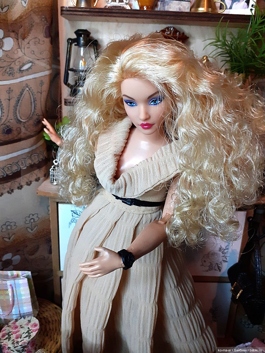 Мебель / Сумочки / Девушки / Посиделки