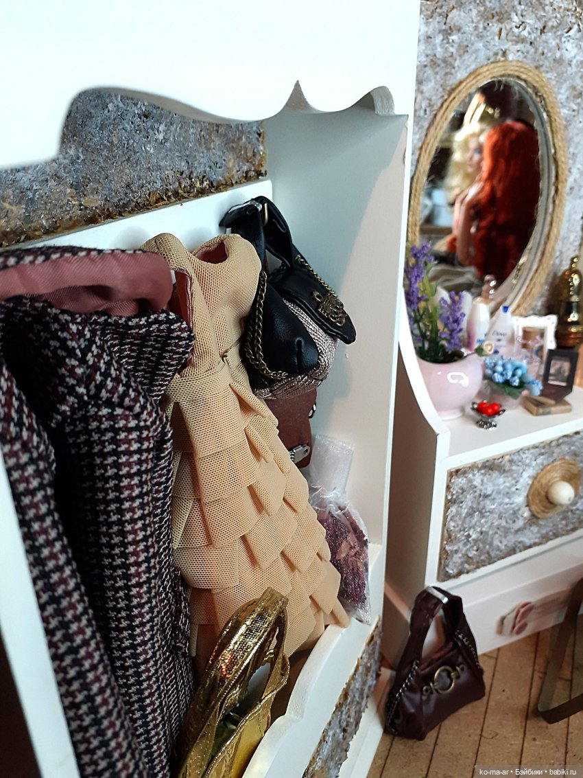 Мебель / Сумочки / Девушки / Посиделки