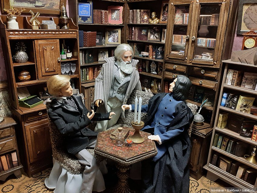 Уголок маленького книголюба