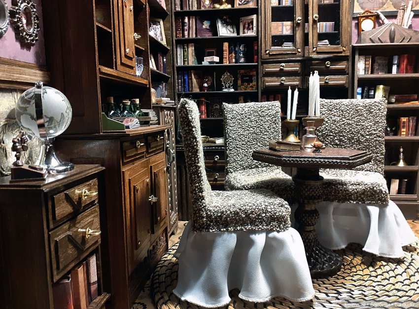 Уголок маленького книголюба