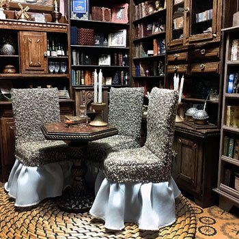 Уголок маленького книголюба