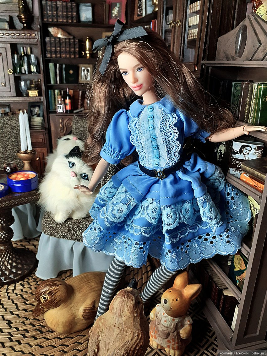 Ванесса в Зазеркалье — Одежда и обувь для кукол своими руками: фото