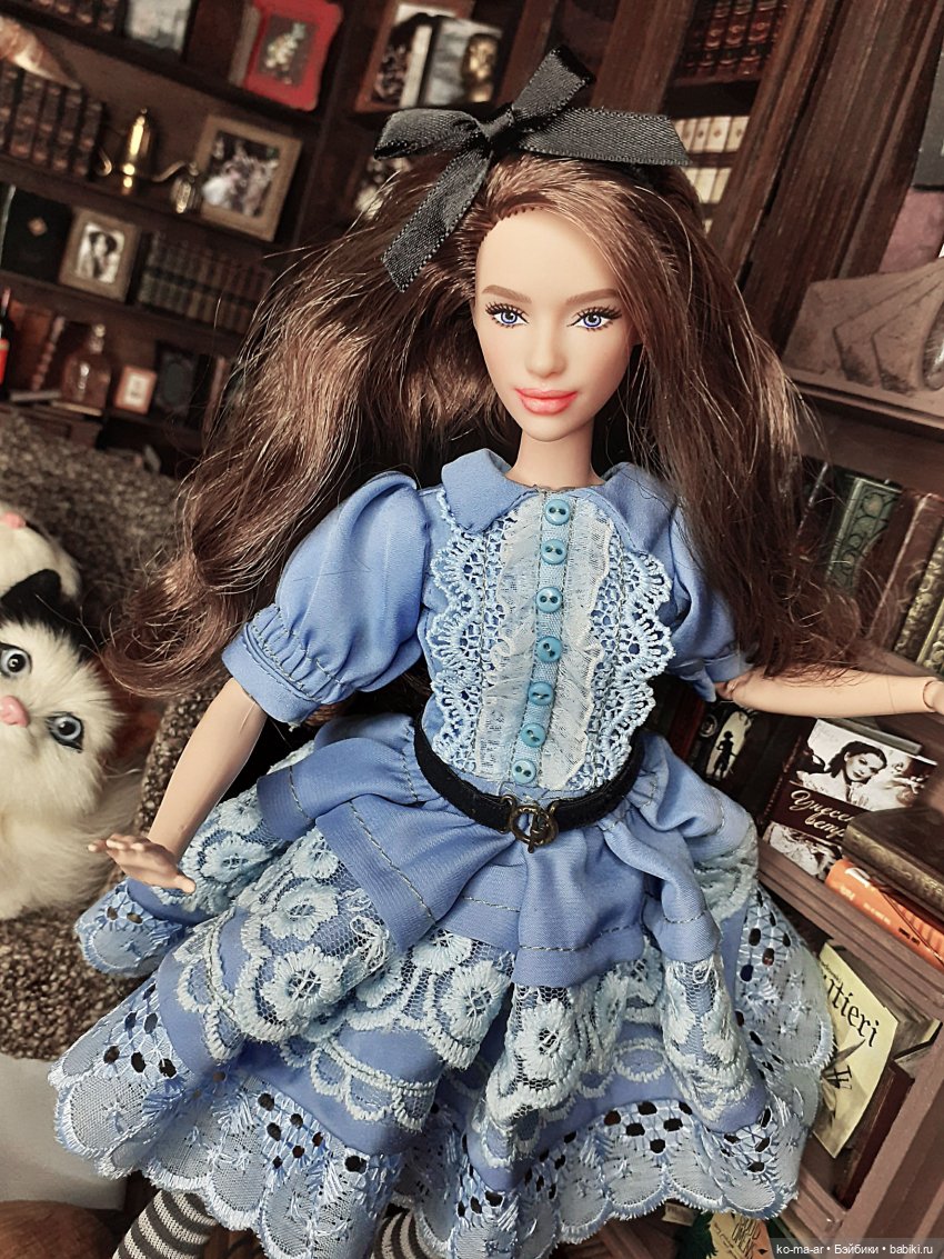 Ванесса в Зазеркалье — Одежда и обувь для кукол своими руками: фото