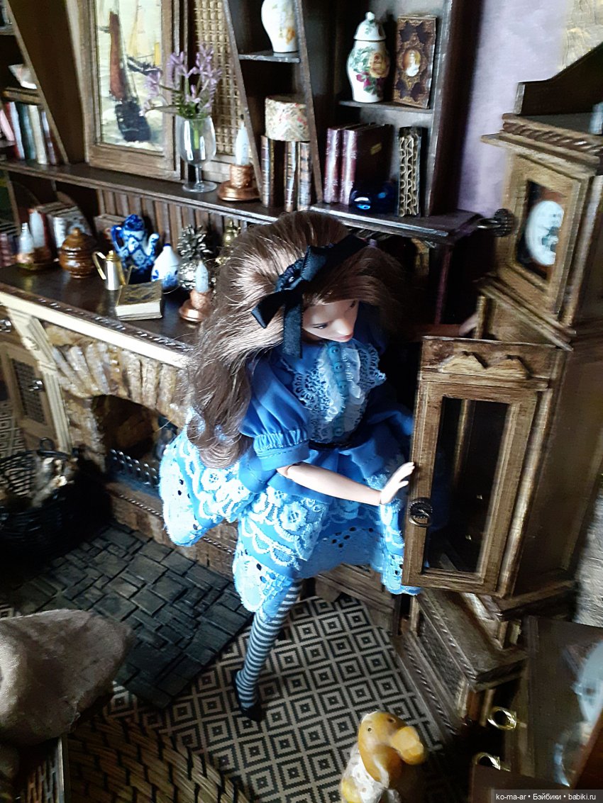 Ванесса в Зазеркалье — Одежда и обувь для кукол своими руками: фото