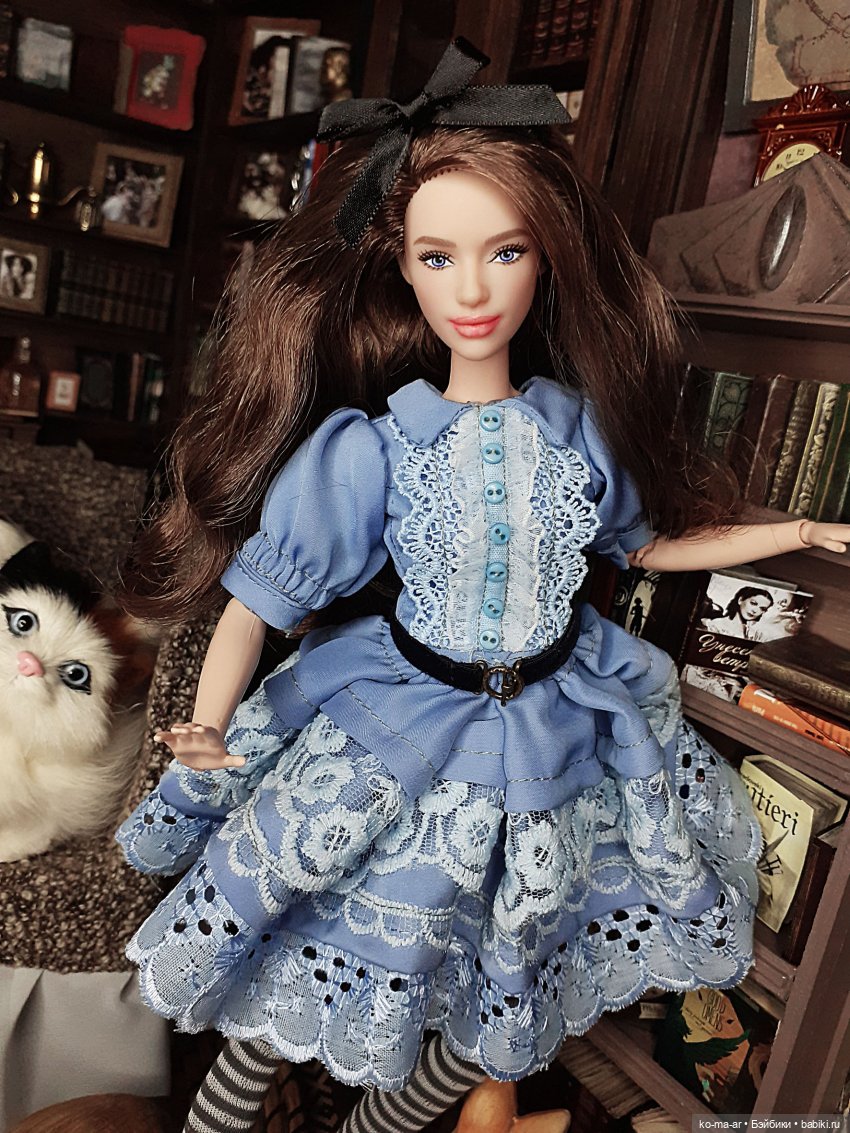 Ванесса в Зазеркалье — Одежда и обувь для кукол своими руками: фото