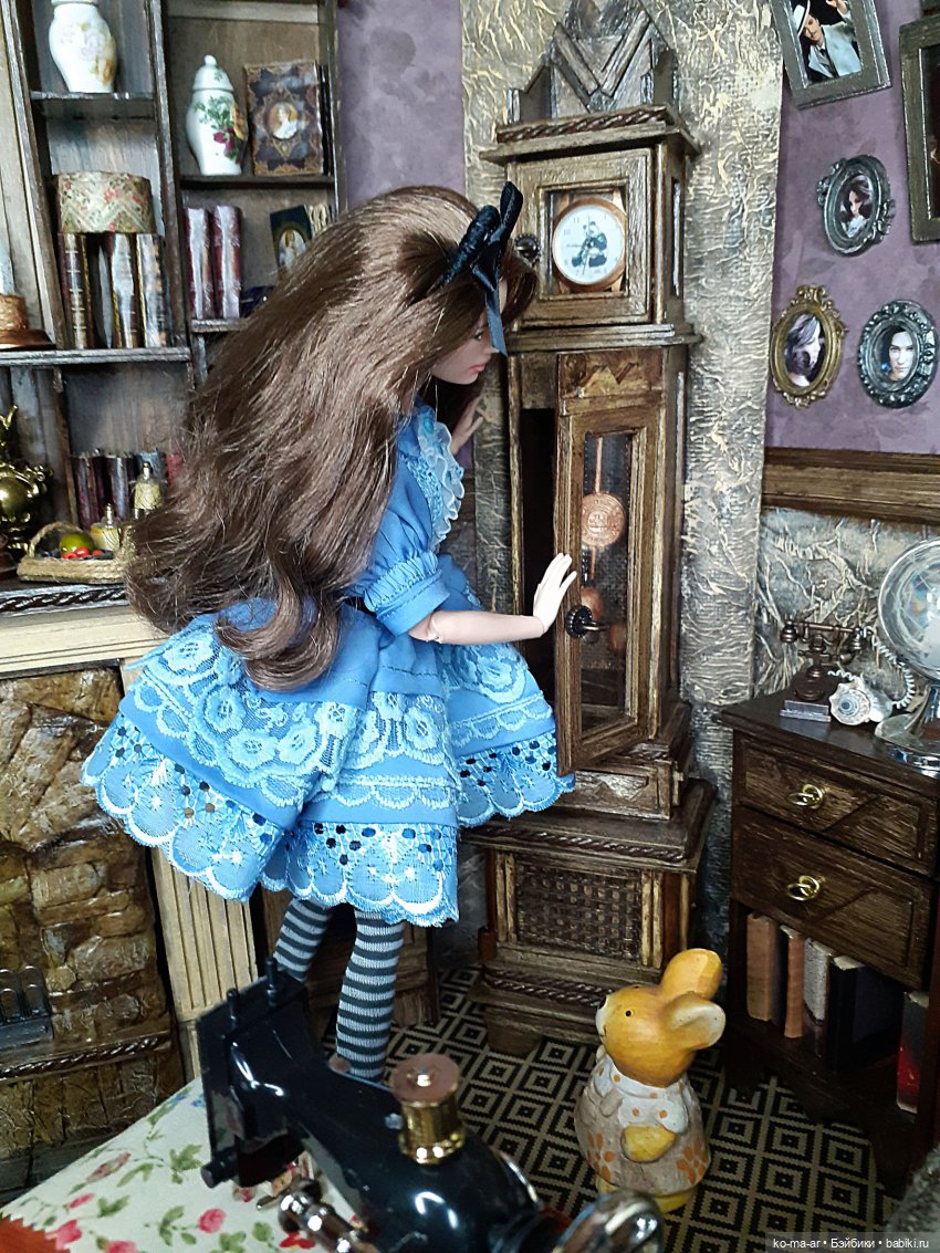 Ванесса в Зазеркалье — Одежда и обувь для кукол своими руками: фото