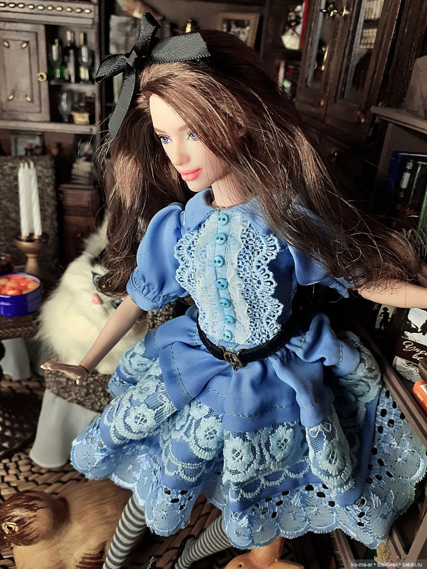 Ванесса в Зазеркалье — Одежда и обувь для кукол своими руками: фото