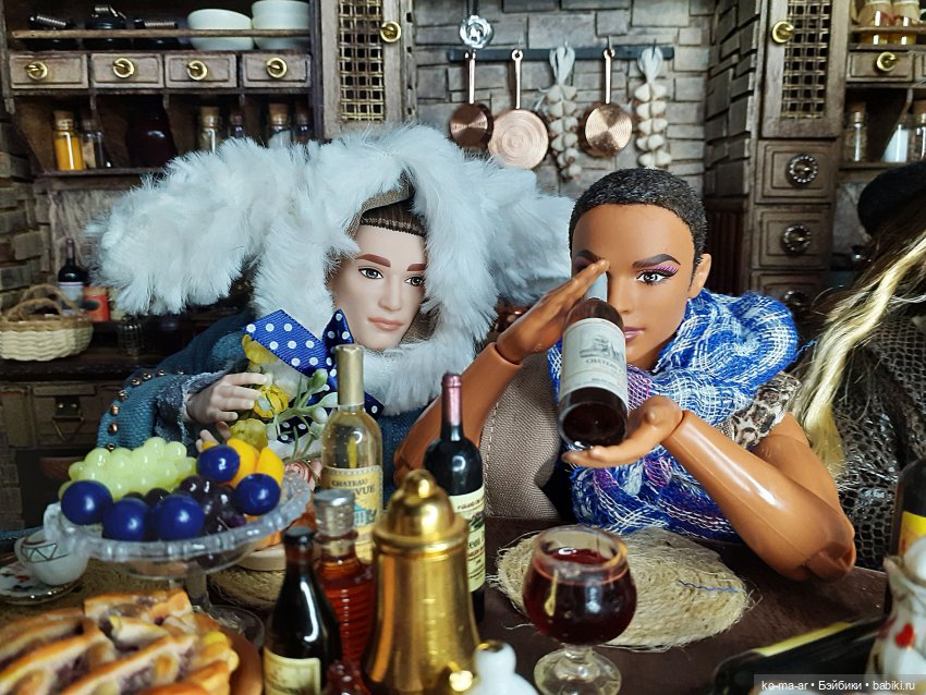 Безумное чаепитие у Мартовского Зайца