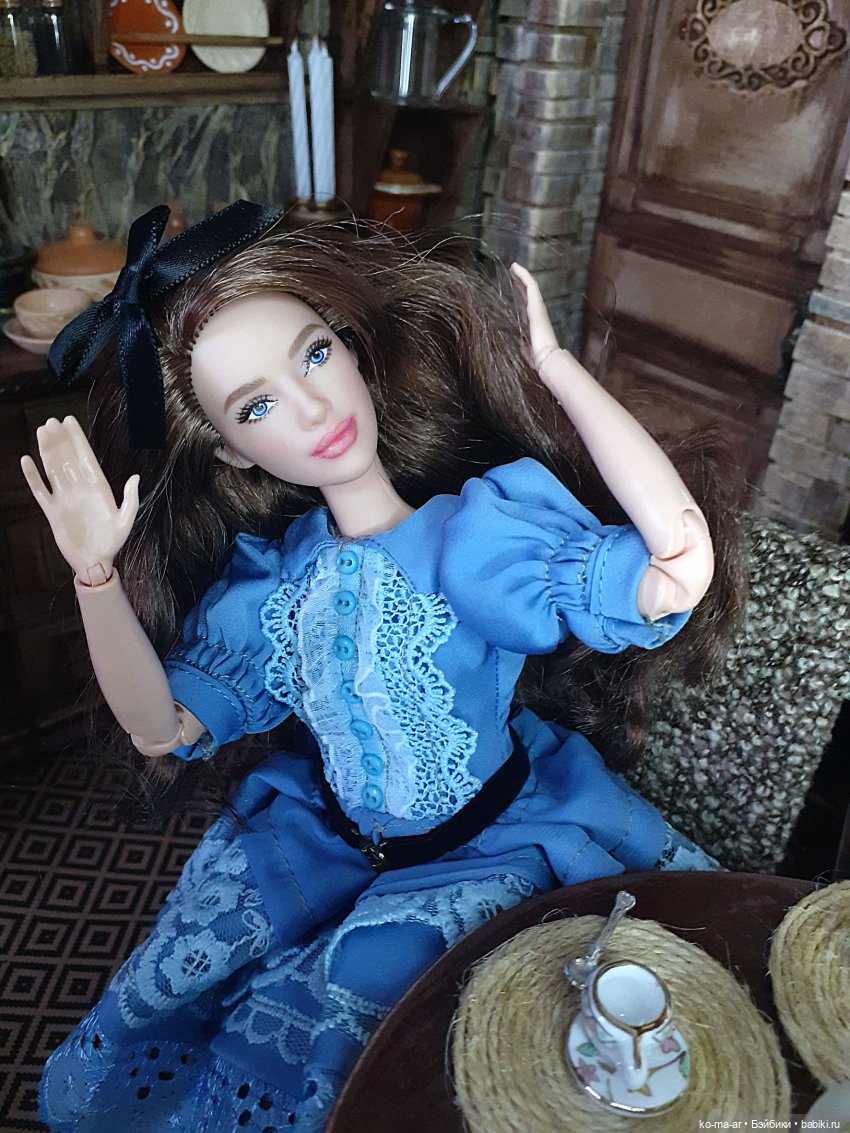 Безумное чаепитие у Мартовского Зайца