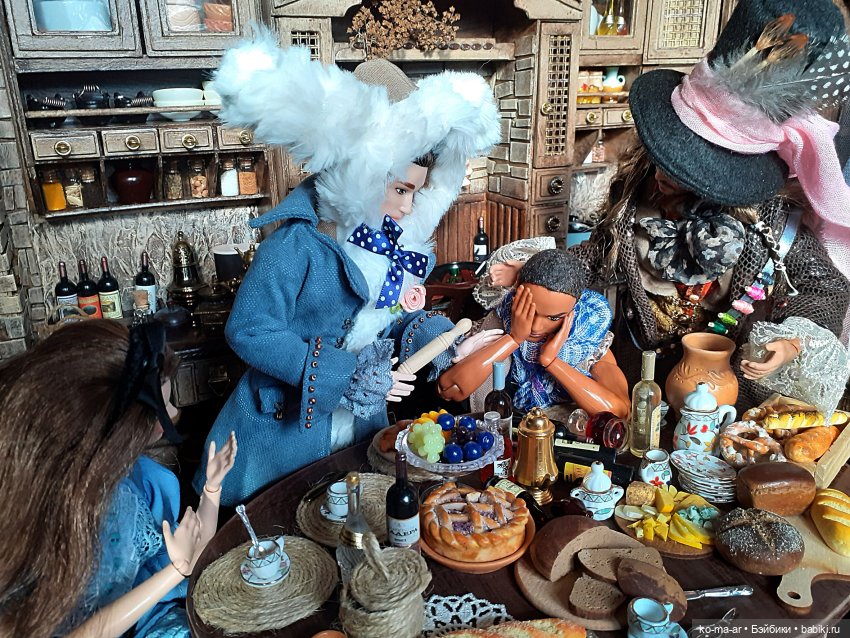 Безумное чаепитие у Мартовского Зайца