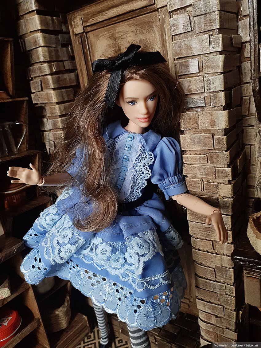 Безумное чаепитие у Мартовского Зайца