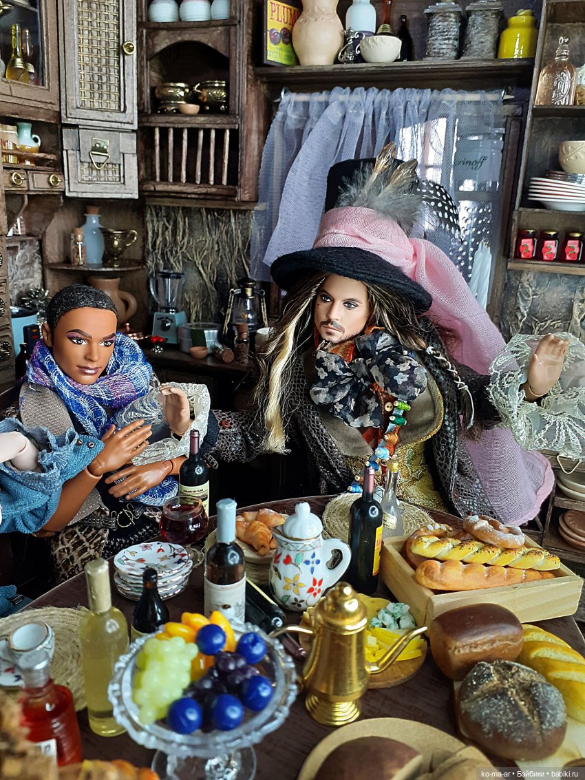 Безумное чаепитие у Мартовского Зайца