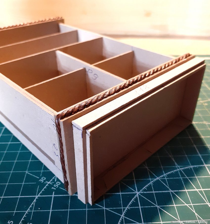 Копилка. Мастер-класс. Делаем комод из переплетного картона