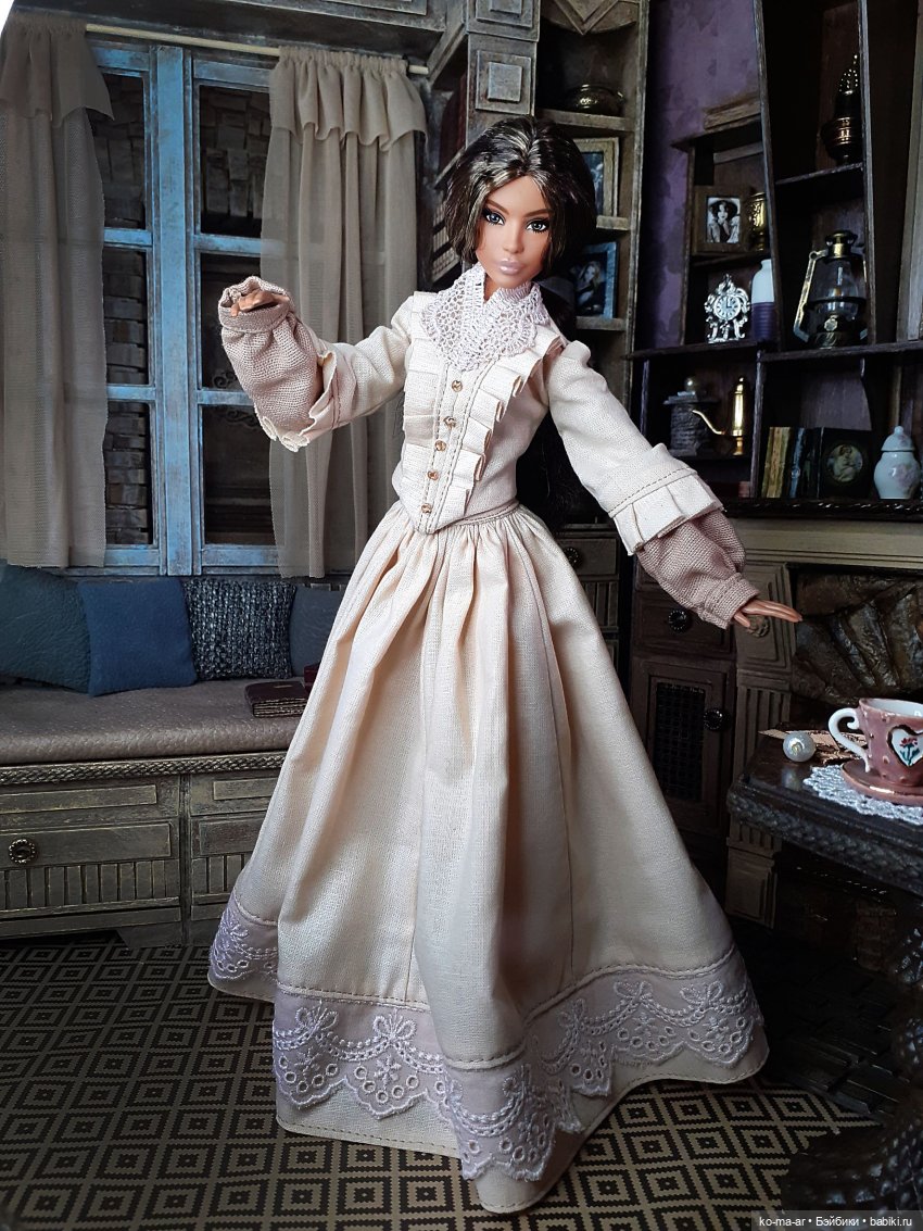 Коллекция платьев "под старину"