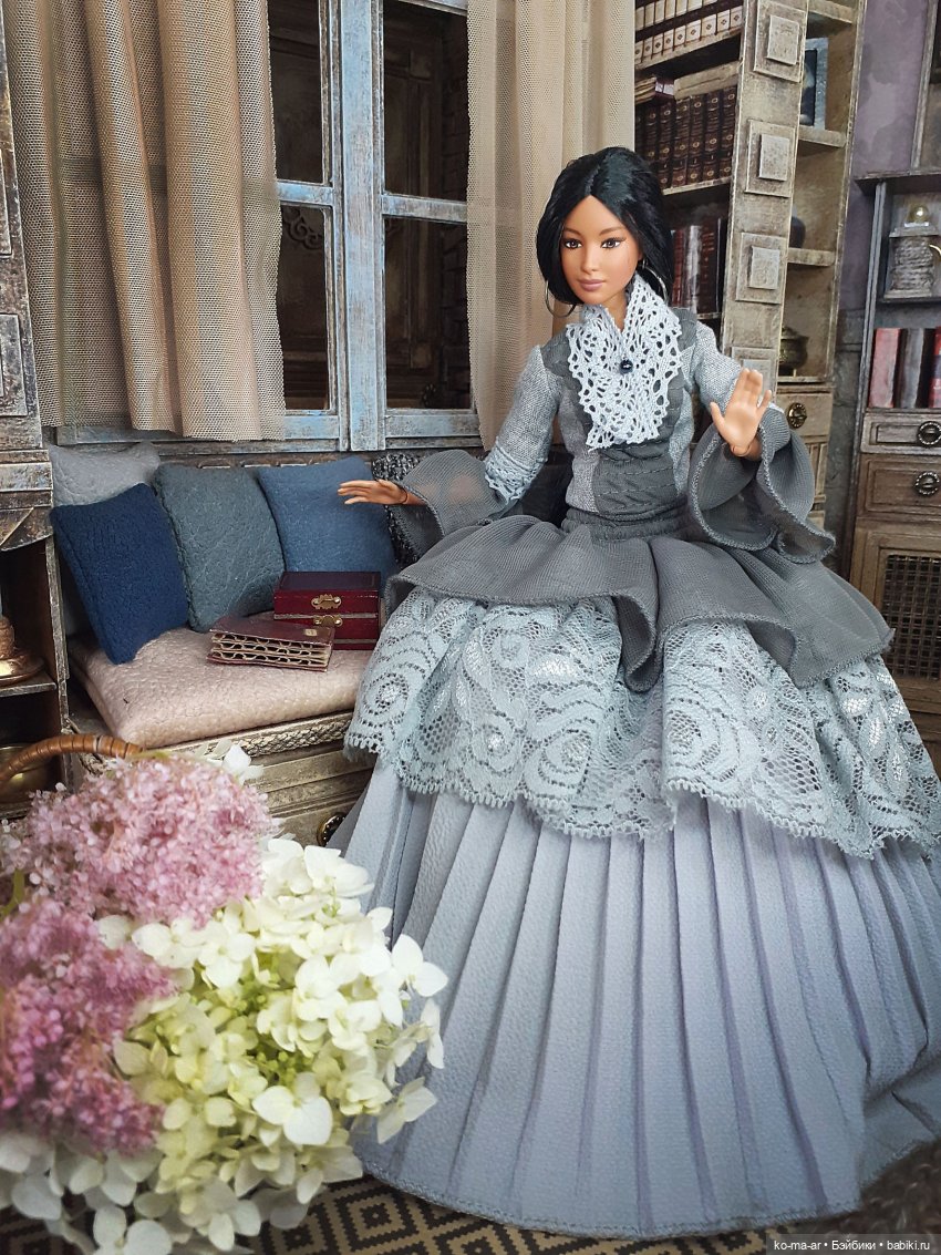 Коллекция платьев "под старину"