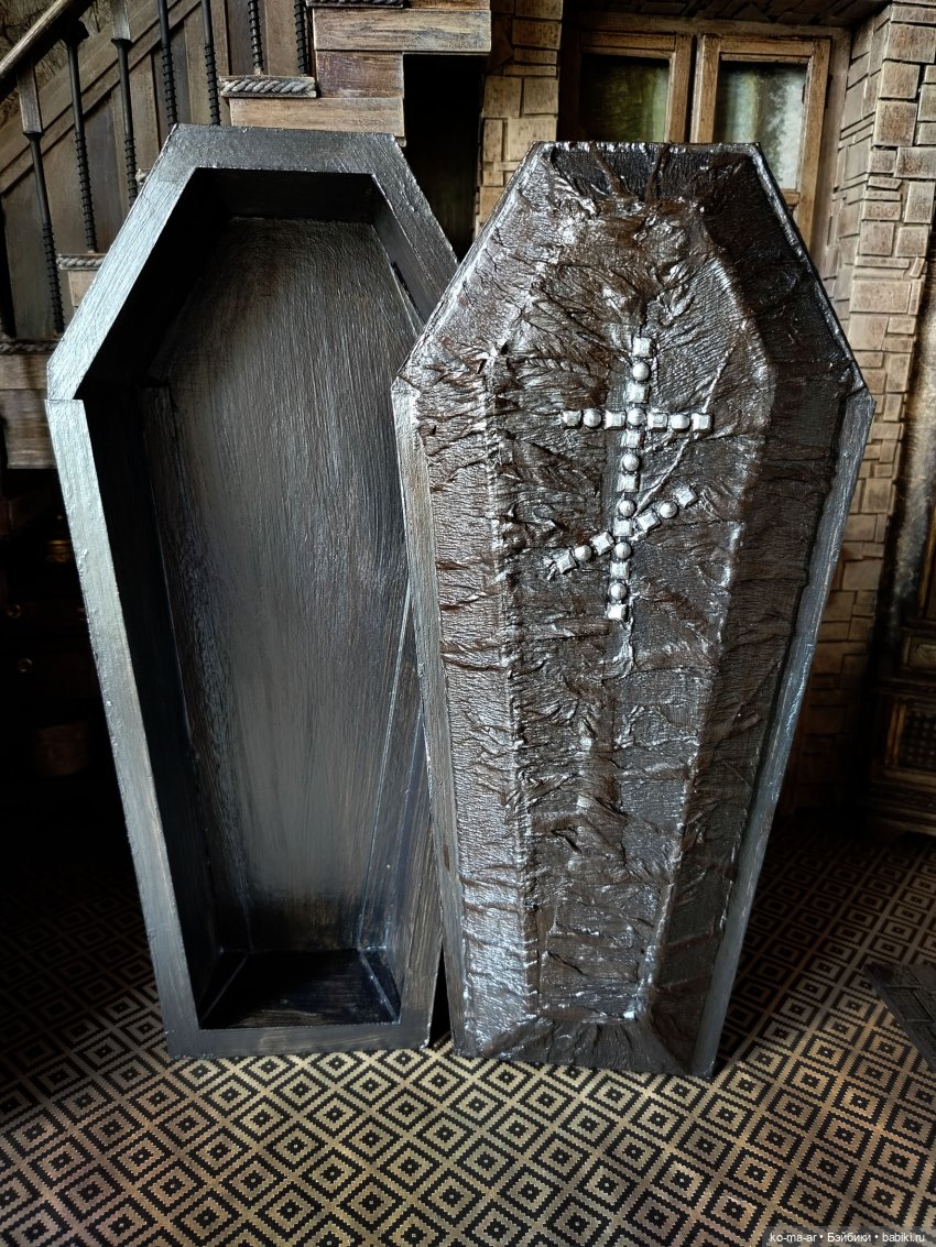 Диван, гроб и другие полезные вещи