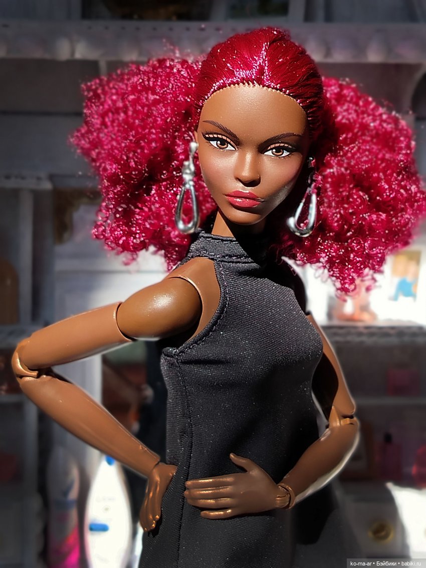 Базовые 2025 | Бэйбики Базовые 2025 — Куклы Barbie (Барби): Looks (фото 4)