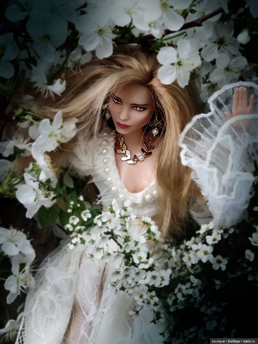 Вампиры / 2 серия — Кукольные фотоистории и сериалы: комиксы