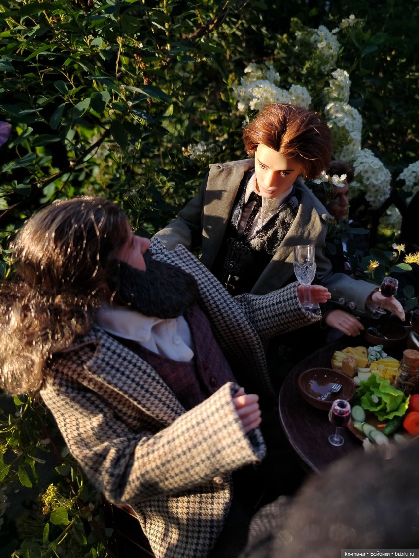 Вампиры / 12 серия — Кукольные фотоистории и сериалы: комиксы