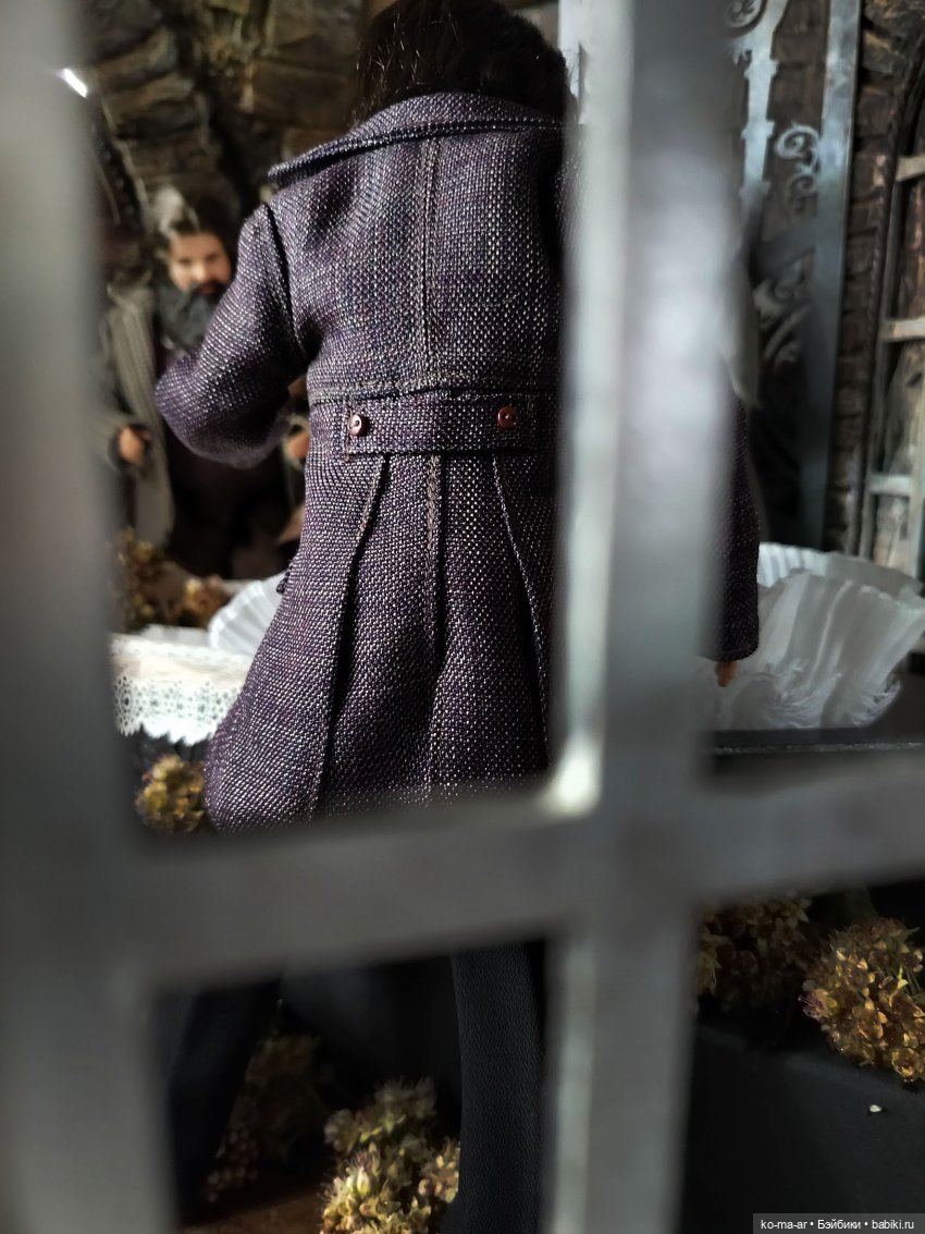 Вампиры / 19 серия — Кукольные фотоистории и сериалы: комиксы