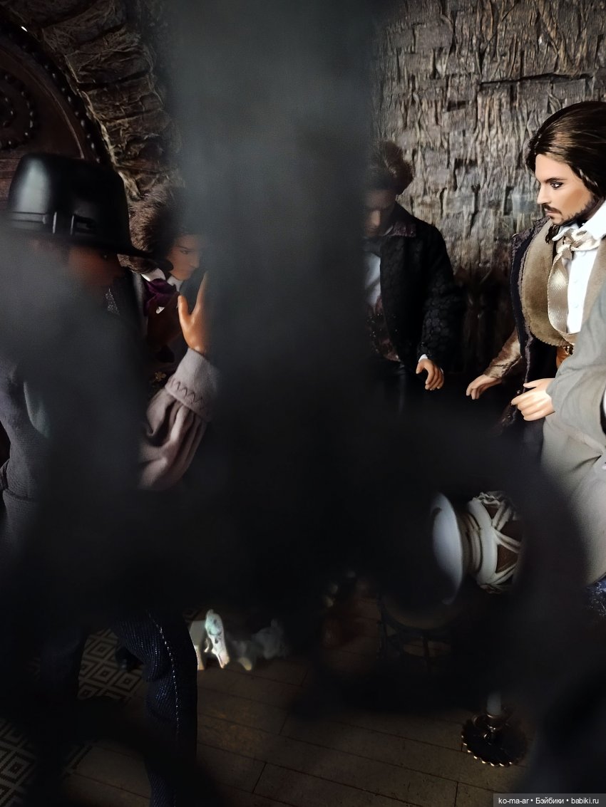 Вампиры / 19 серия — Кукольные фотоистории и сериалы: комиксы