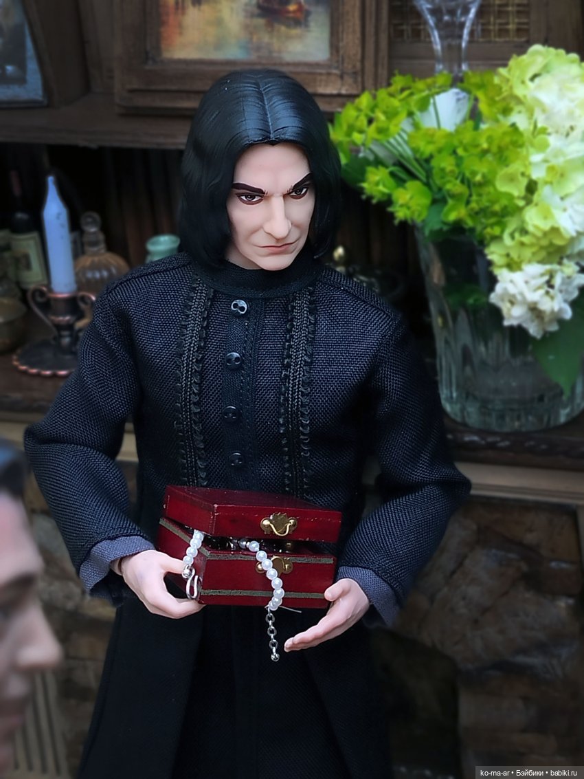 Анонс / Вампиры или семейные хроники графов Дракула-Карди