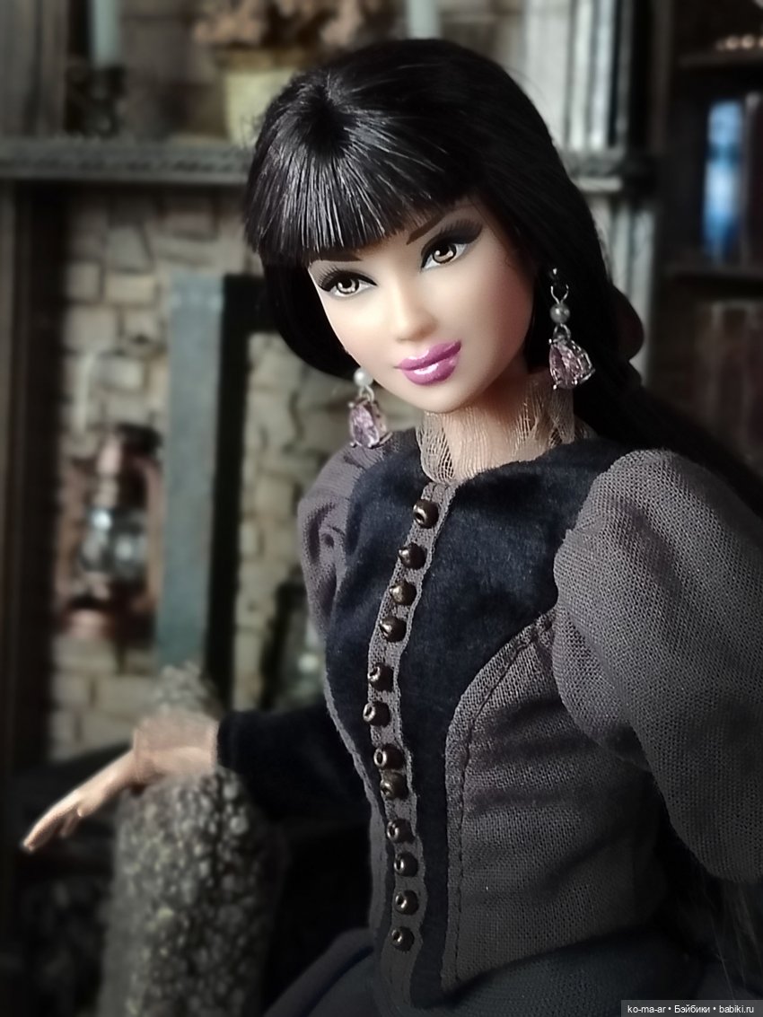 Анонс / Вампиры или семейные хроники графов Дракула-Карди