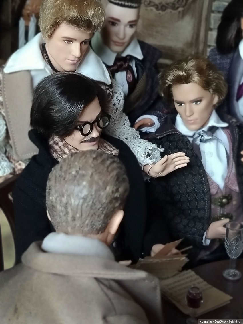 Анонс / Вампиры или семейные хроники графов Дракула-Карди