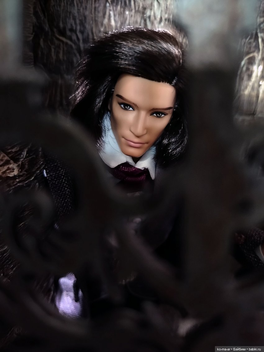 Анонс / Вампиры или семейные хроники графов Дракула-Карди