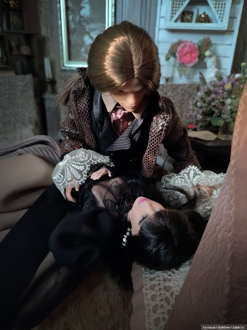 Вампиры / 48 серия — Кукольные фотоистории и сериалы: комиксы