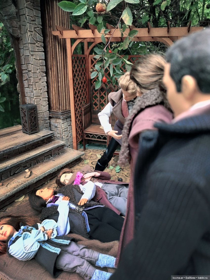 Вампиры / 42 серия — Кукольные фотоистории и сериалы: комиксы