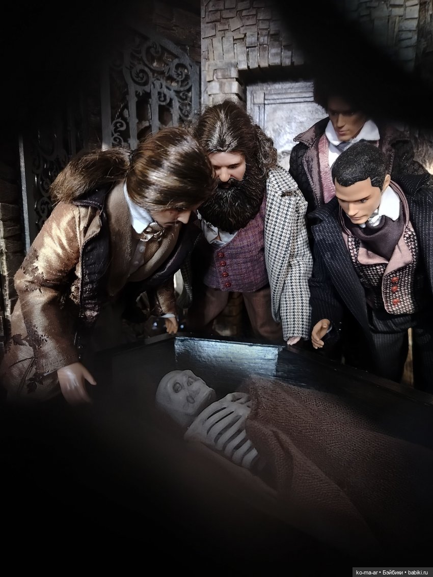 Вампиры / 51 серия — Кукольные фотоистории и сериалы: комиксы