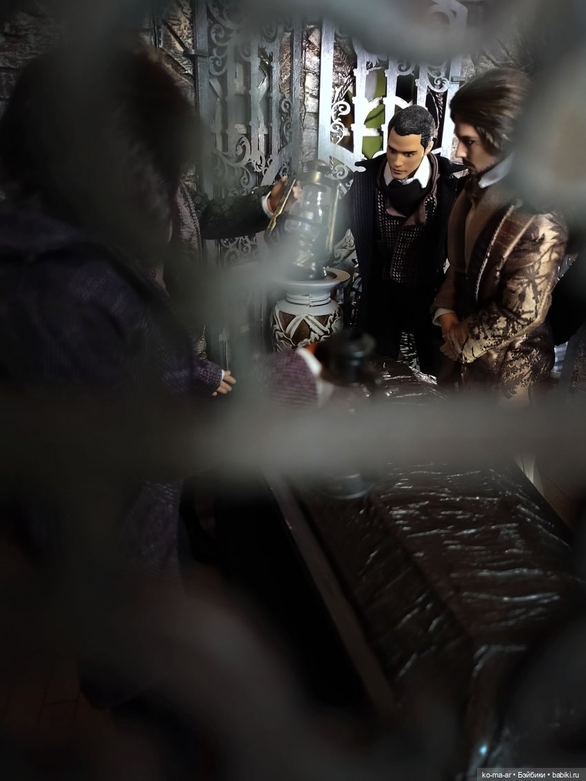 Вампиры / 51 серия — Кукольные фотоистории и сериалы: комиксы