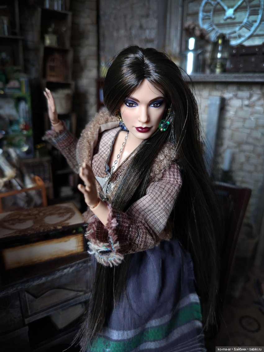 Ведьминские настроения — Куклы Barbie (Барби): Looks
