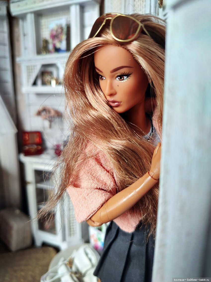 Базовые 2026 — Куклы Barbie (Барби): Looks