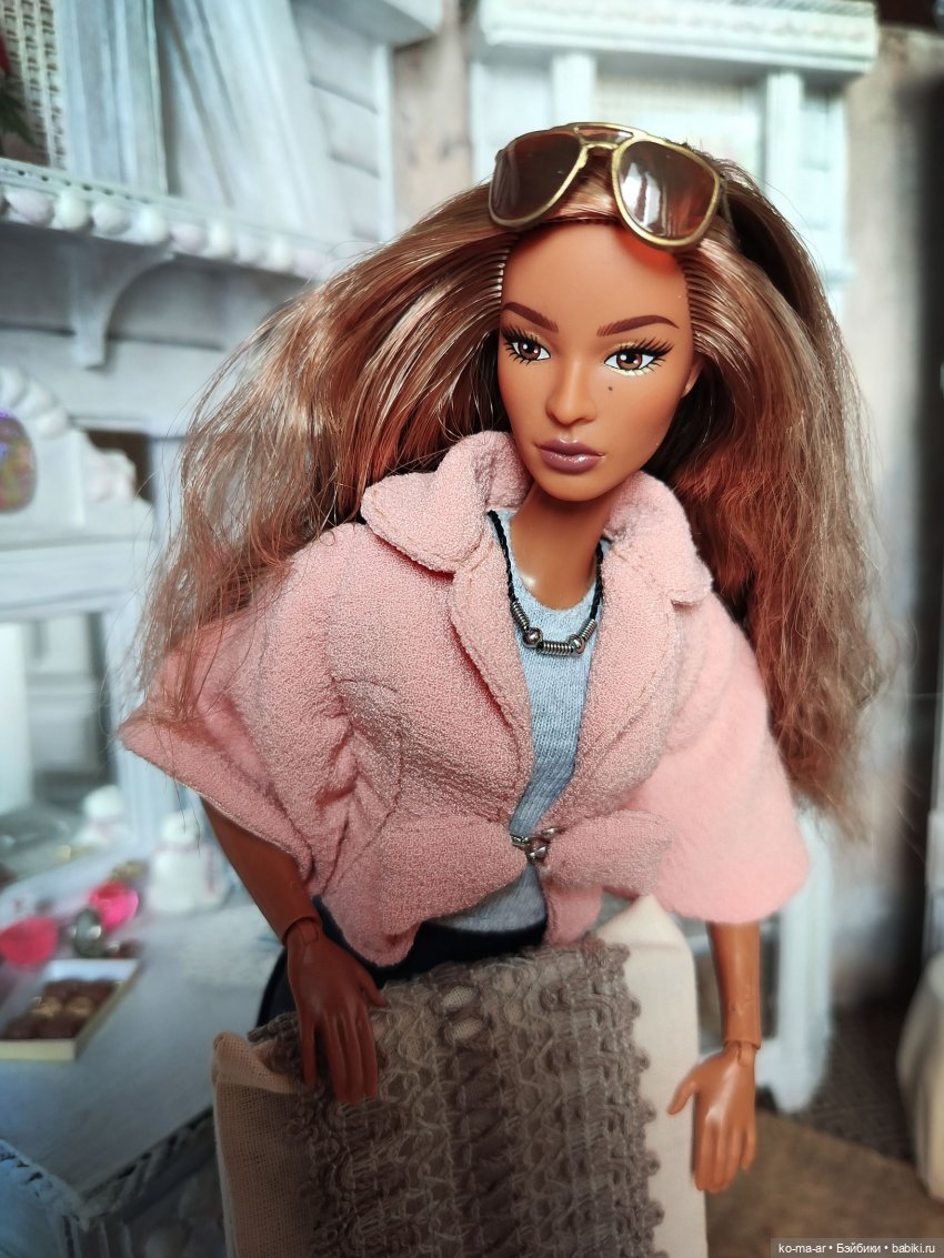 Базовые 2026 — Куклы Barbie (Барби): Looks (фото 8)