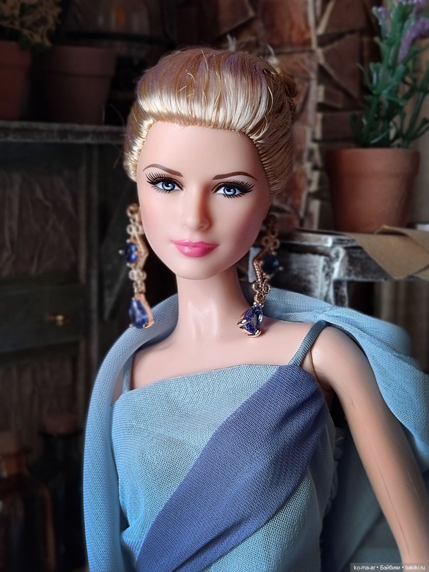 Барби Грейс Келли х 3 / Расследование