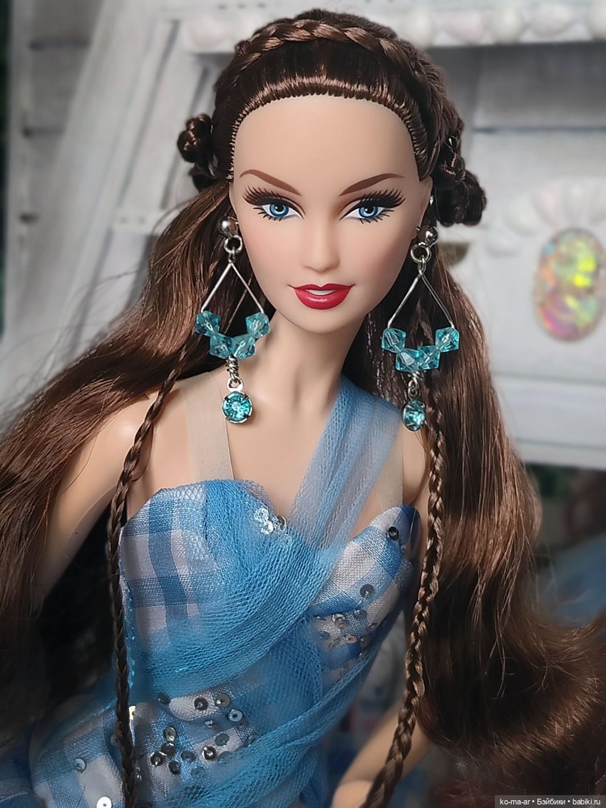 Barbie Dorothy Wizard Fantasy Glamour 2013